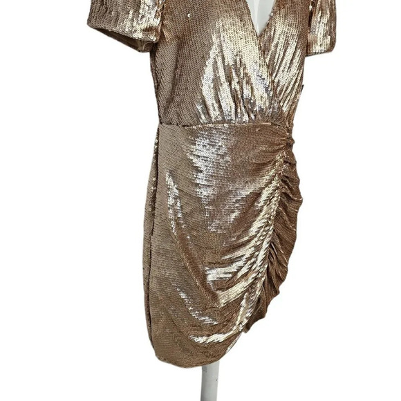 Aidan by  Aidan Mattox Women's Metallic Sequin Cocktail Dress Size 8 - Picture 3 of 10